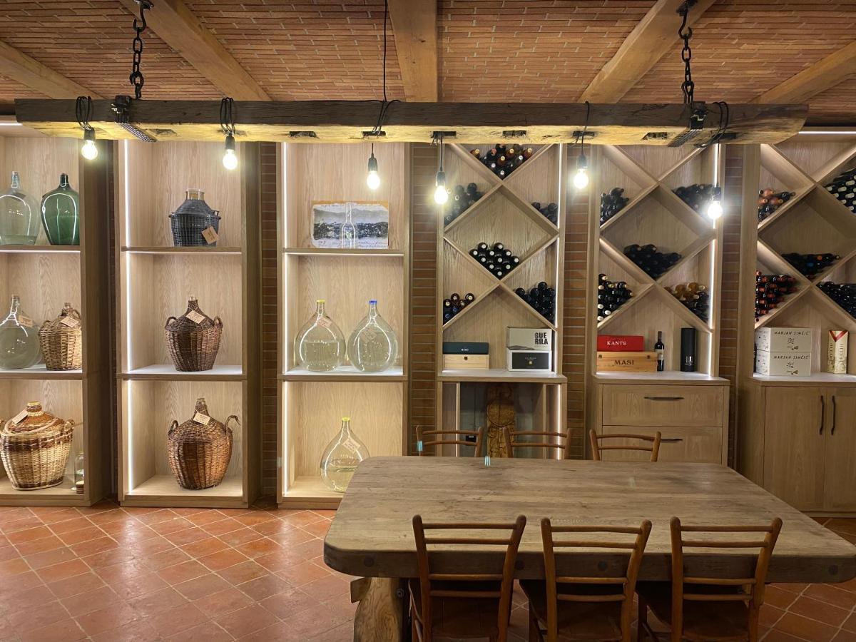 Guest House Domacija Krnc Hrib pri Hinjah Екстериор снимка